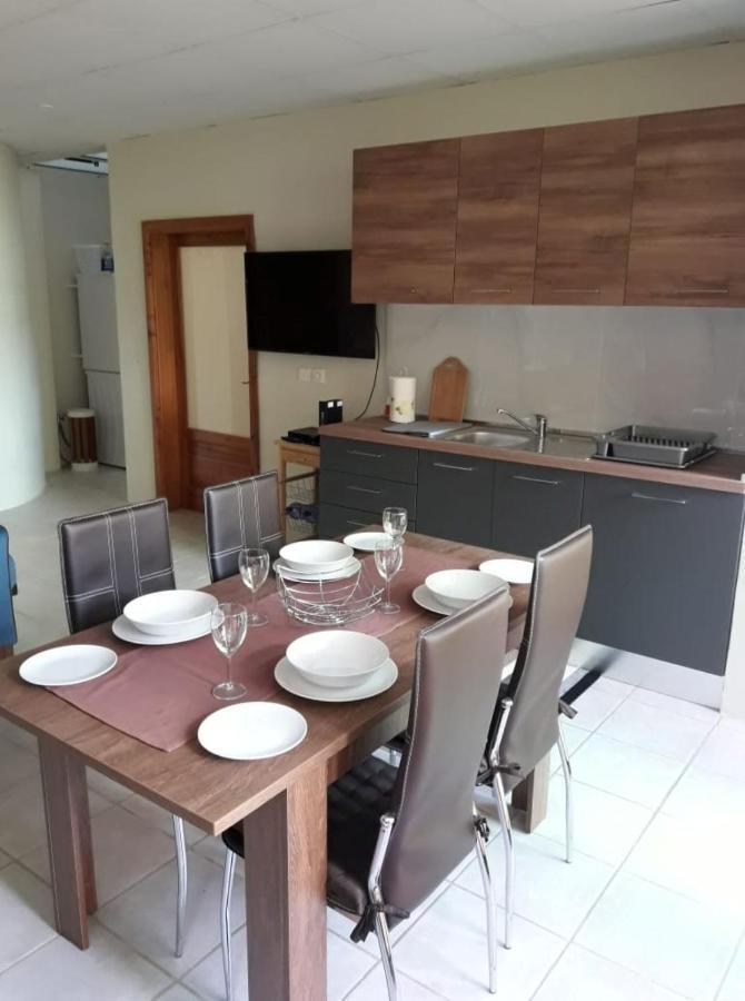 85 Palma Living Apartment Victoria Ngoại thất bức ảnh
